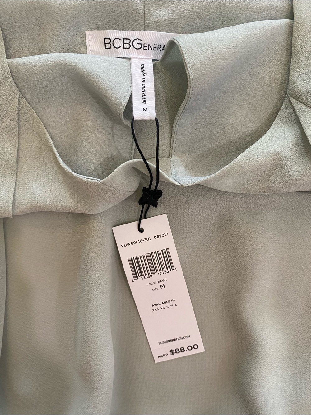 BCBGeneration Dress Women’s M Sage Green Chiffon Shift Summer Wedding Guest - Picture 6 of 7